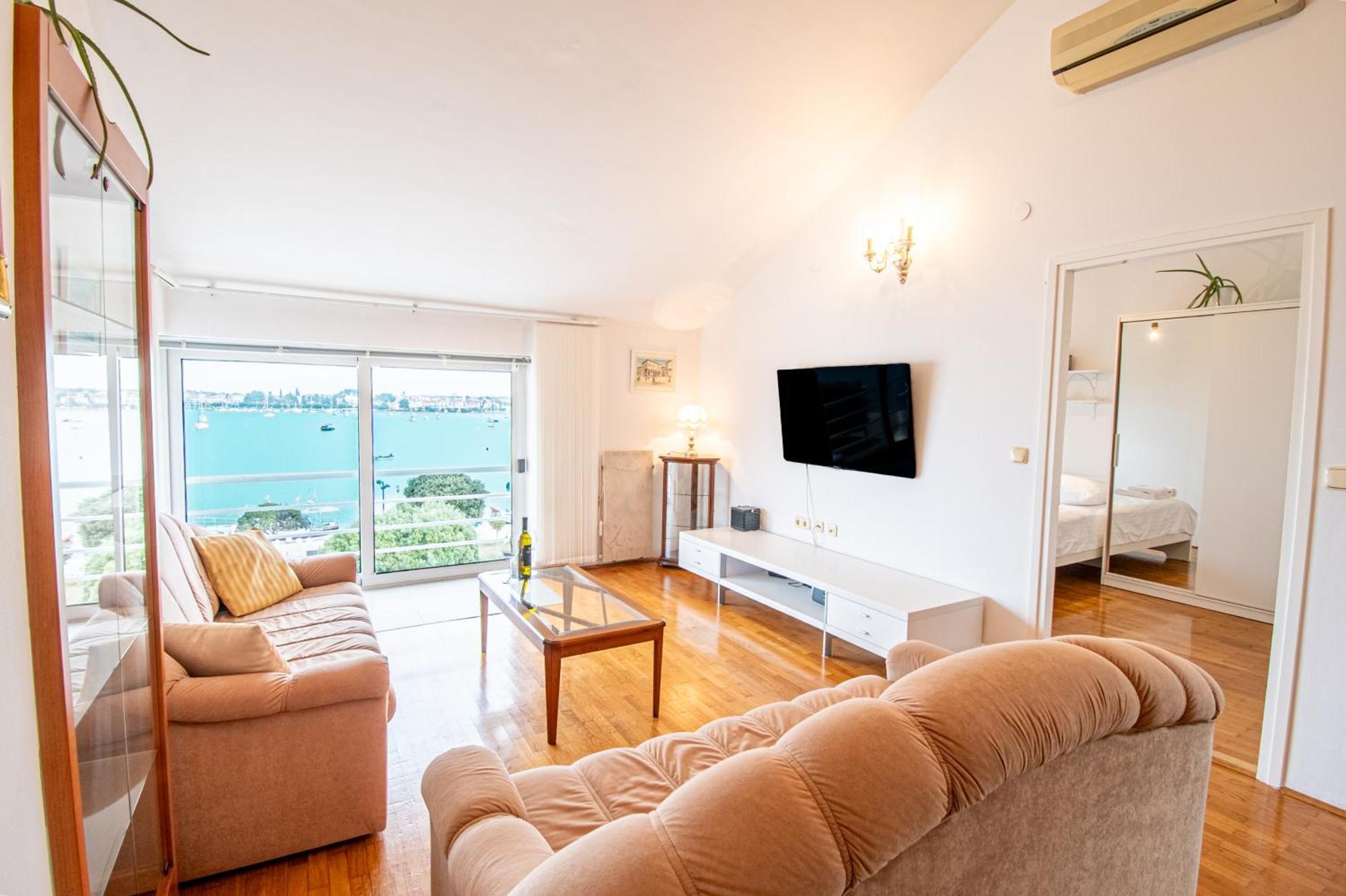 Apartment Umag Center Istria Croatia With Seaview By Rentistra Dış mekan fotoğraf